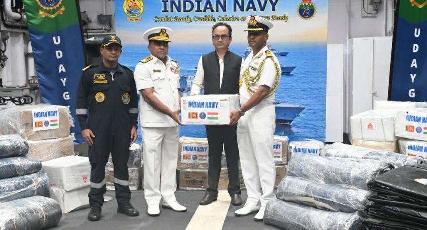 Indian Warships Provide Aid to Flood-hit Sri Lanka
